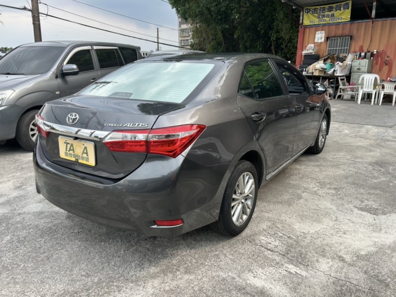 Toyota  Altis ~TACA優良車商~*(小林汽車)* 正2015年 TOYOTA ALTIS 豐田 阿提斯 1.8 3代 鐵灰色 定速 恆溫 安卓機 | 新北市汽車商業同業公會｜TACA優良車商聯盟｜中古、二手車買車賣車公會認證保固