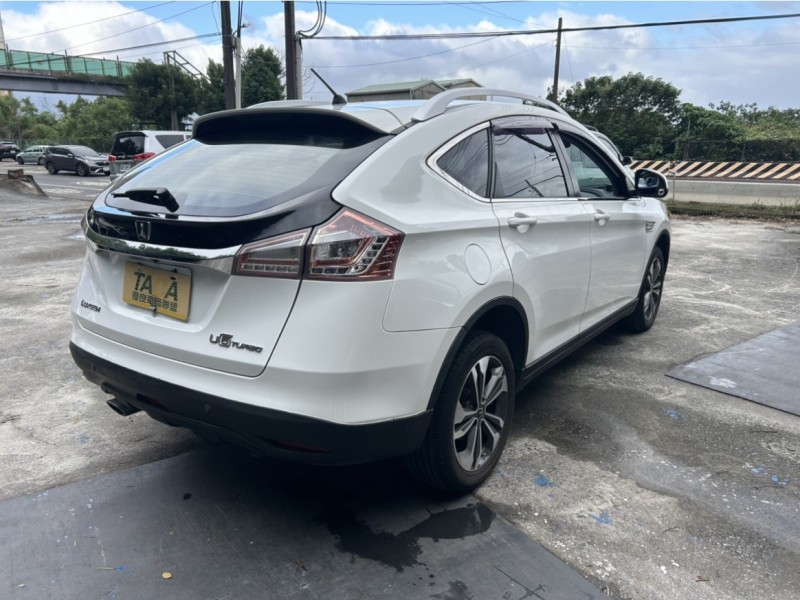 Luxgen  U6 Turbo ~TACA優良車商~*(小林汽車)* 僅跑9萬 正2014年 納智捷 LUXGEN U6 1.8 白色 天窗 TURBO | 新北市汽車商業同業公會｜TACA優良車商聯盟｜中古、二手車買車賣車公會認證保固