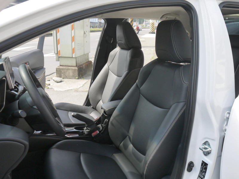Toyota  Altis 僅跑3萬 里程保證 ACC全速域跟車 車道偏移 恆溫空調 圓場影音 ALTIS | 新北市汽車商業同業公會｜TACA優良車商聯盟｜中古、二手車買車賣車公會認證保固