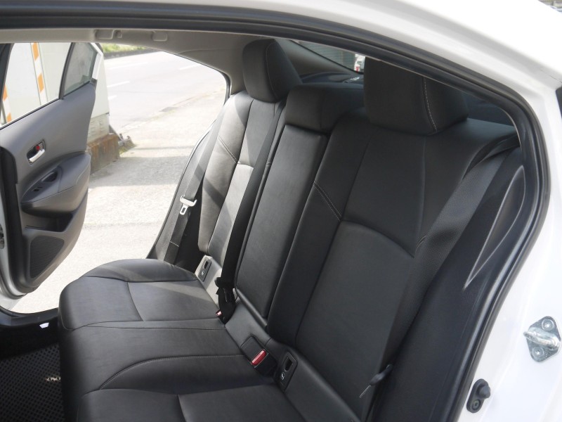 Toyota  Altis 僅跑3萬 里程保證 ACC全速域跟車 車道偏移 恆溫空調 圓場影音 ALTIS | 新北市汽車商業同業公會｜TACA優良車商聯盟｜中古、二手車買車賣車公會認證保固