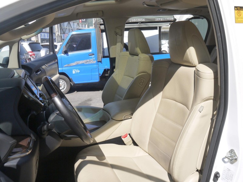 Toyota  ALPHARD 一手車 僅跑8萬  頭等艙第二排座椅 左右雙電滑門 TOYOTA ALPHARD 阿發 | 新北市汽車商業同業公會｜TACA優良車商聯盟｜中古、二手車買車賣車公會認證保固