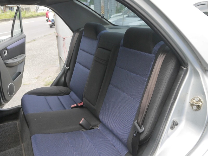 Ford/福特  Tierra 優質代步車 內裝顧的不錯 冷氣會冷 有天窗 藍黑雙色內裝 FORD TIERRA 1.6 | 新北市汽車商業同業公會｜TACA優良車商聯盟｜中古、二手車買車賣車公會認證保固