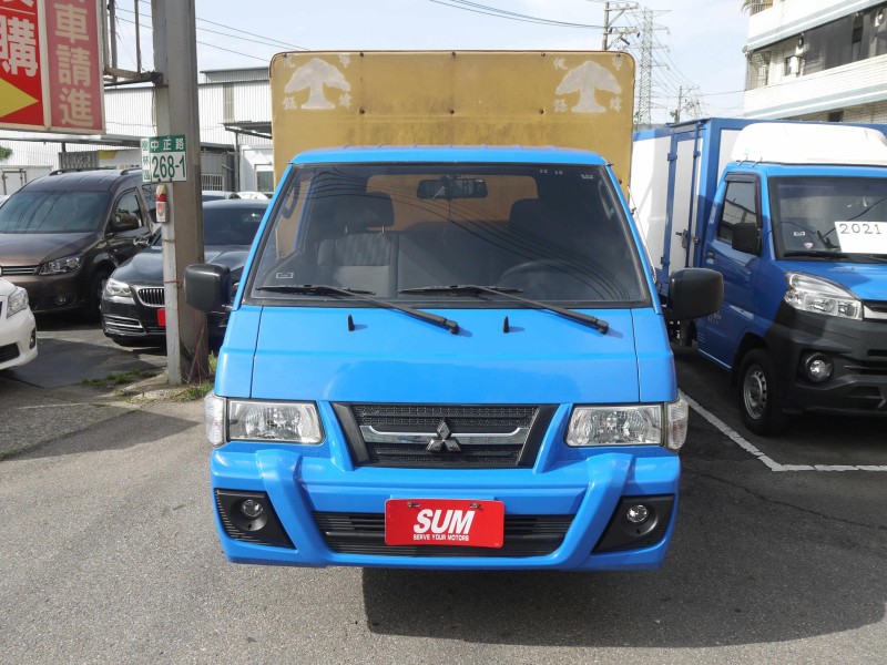 Mitsubishi  Delica 伸縮帆布 原廠保養 僅跑10萬 一手車 車況極佳 2019年 得利卡 貨車 | 新北市汽車商業同業公會｜TACA優良車商聯盟｜中古、二手車買車賣車公會認證保固