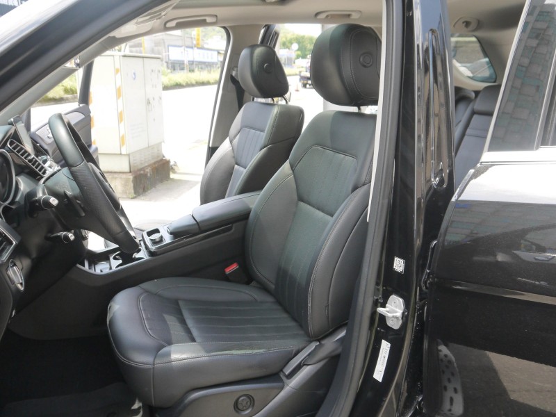 Mercedes-Benz/賓士   GLE-CLASS  GLE350d 省油  大馬力 360度環景 安卓影音 電動尾門 舒適大空間 GLE 350d | 新北市汽車商業同業公會｜TACA優良車商聯盟｜中古、二手車買車賣車公會認證保固