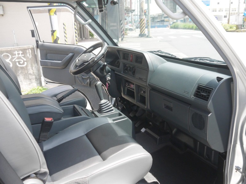 Mitsubishi  Delica 一手車 僅跑2萬 里程保證 八人座 可改貨車牌 NEW DELICA 2.4 | 新北市汽車商業同業公會｜TACA優良車商聯盟｜中古、二手車買車賣車公會認證保固