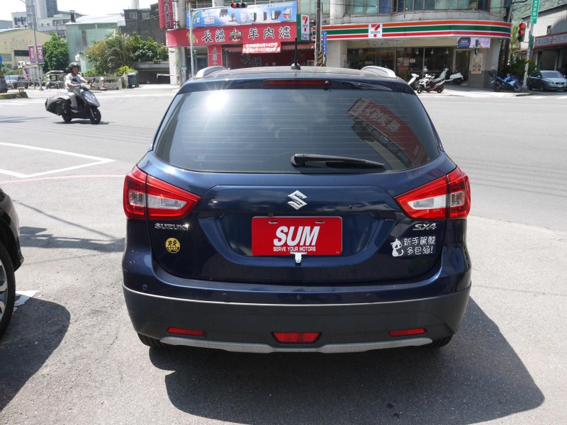 Suzuki  SX4 僅跑3萬 原廠保養 車況極佳 省油好開 7具氣囊 換檔撥片 SX4 1.4渦輪  | 新北市汽車商業同業公會｜TACA優良車商聯盟｜中古、二手車買車賣車公會認證保固