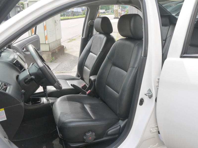 Toyota  Vios 僅跑8萬 里程保證 E版 黑內裝 安卓影音 省油 好開 優質好車 VIOS 1.5 | 新北市汽車商業同業公會｜TACA優良車商聯盟｜中古、二手車買車賣車公會認證保固
