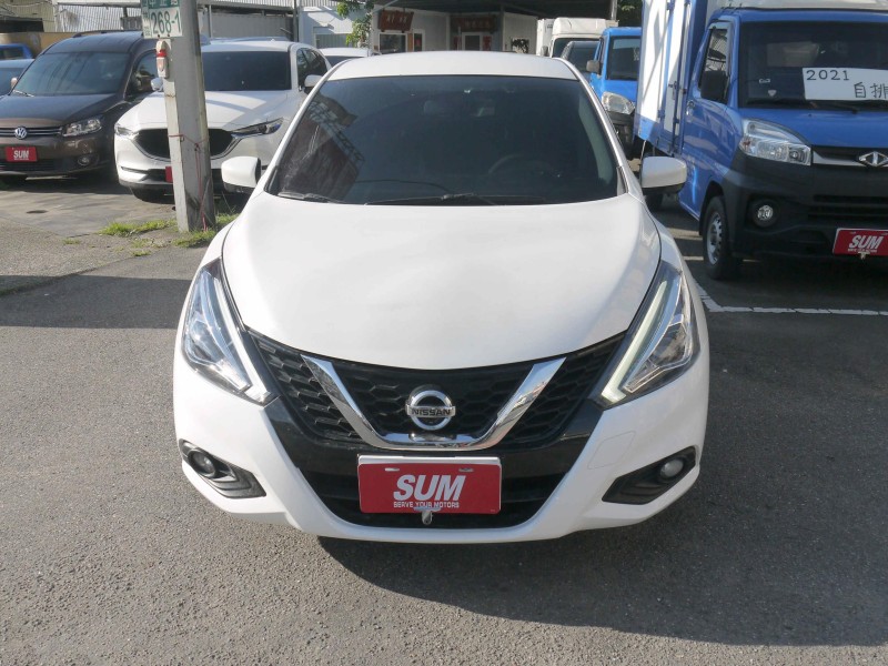 Nissan  Tiida 旗艦版 環景影像 IKEY免鑰匙 定速 恆溫 里程保證 TIIDA 1.6 | 新北市汽車商業同業公會｜TACA優良車商聯盟｜中古、二手車買車賣車公會認證保固
