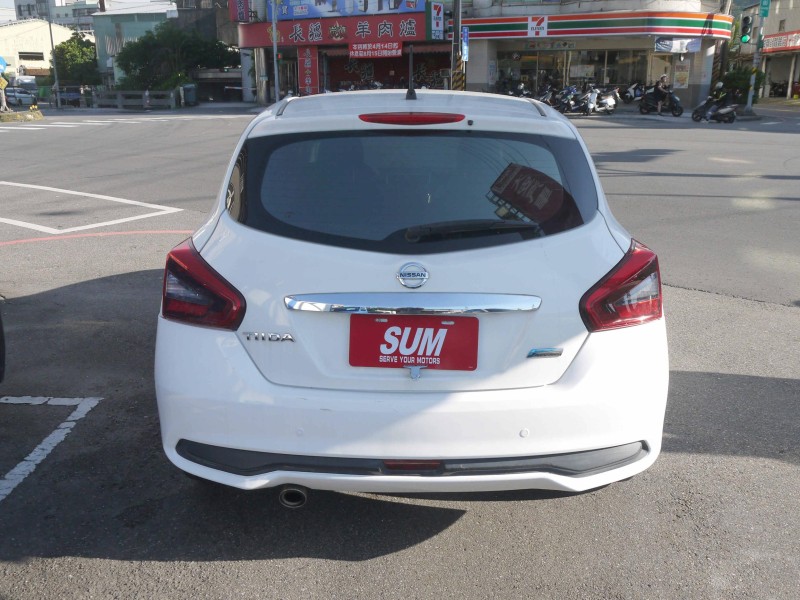 Nissan  Tiida 旗艦版 環景影像 IKEY免鑰匙 定速 恆溫 里程保證 TIIDA 1.6 | 新北市汽車商業同業公會｜TACA優良車商聯盟｜中古、二手車買車賣車公會認證保固