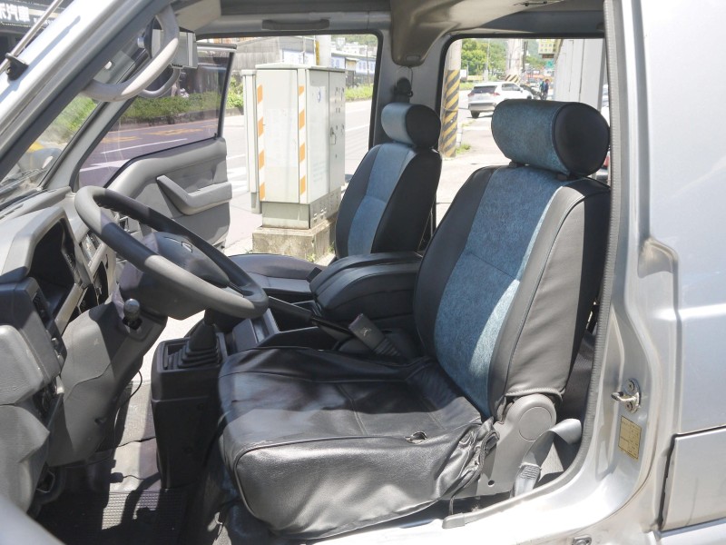 Mitsubishi  Delica  一手車 八人座 可改貨車牌 得利卡廂車 2.4 | 新北市汽車商業同業公會｜TACA優良車商聯盟｜中古、二手車買車賣車公會認證保固