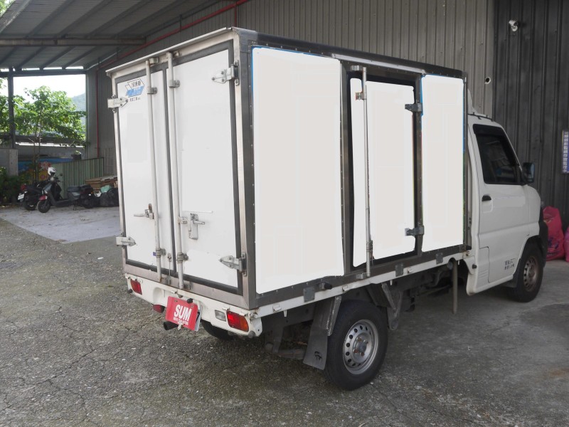 Mitsubishi  Veryca -25度冷凍廂 室內機加大加寬冷凍效果好 中華 菱利 A190 1.5 | 新北市汽車商業同業公會｜TACA優良車商聯盟｜中古、二手車買車賣車公會認證保固