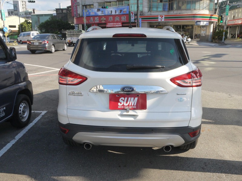 Ford/福特  Kuga 4WD 僅跑10萬 里程保證 電動尾門 全景天窗 新車價119.8萬 KUGA | 新北市汽車商業同業公會｜TACA優良車商聯盟｜中古、二手車買車賣車公會認證保固