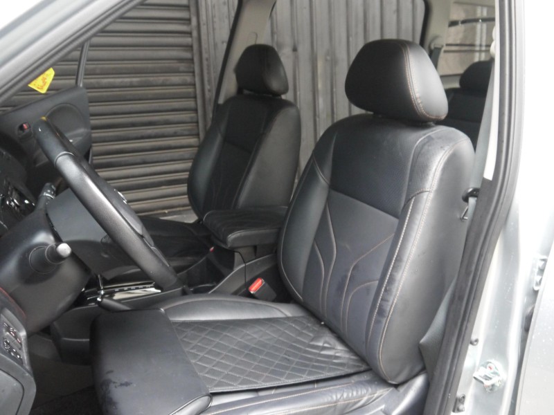 Mitsubishi  Zinger 僅跑1萬 里程保證 有定速 鋁圈 後出風口 可改貨車牌 ZINGER 2.4 | 新北市汽車商業同業公會｜TACA優良車商聯盟｜中古、二手車買車賣車公會認證保固