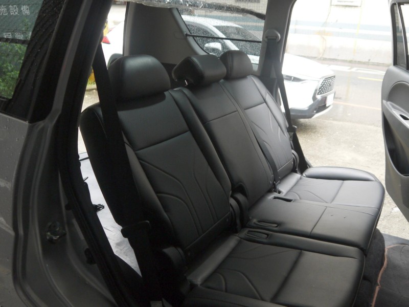 Mitsubishi  Zinger 僅跑1萬 里程保證 有定速 鋁圈 後出風口 可改貨車牌 ZINGER 2.4 | 新北市汽車商業同業公會｜TACA優良車商聯盟｜中古、二手車買車賣車公會認證保固