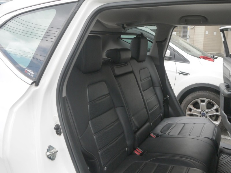 Honda  CR-V 一手車 原廠保養 里程保證 六安 換檔撥片 全新大改款 CR-V 1.5 | 新北市汽車商業同業公會｜TACA優良車商聯盟｜中古、二手車買車賣車公會認證保固