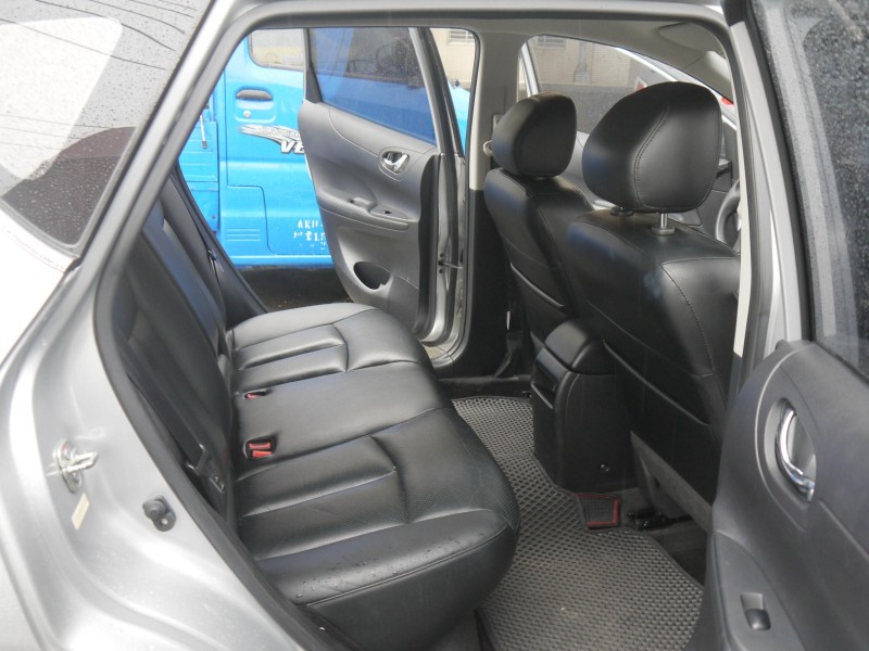 Nissan  Tiida 僅跑3萬 里程保證 IKEY免鑰匙 安卓影音 內外漂亮 保證滿意 TIIDA | 新北市汽車商業同業公會｜TACA優良車商聯盟｜中古、二手車買車賣車公會認證保固
