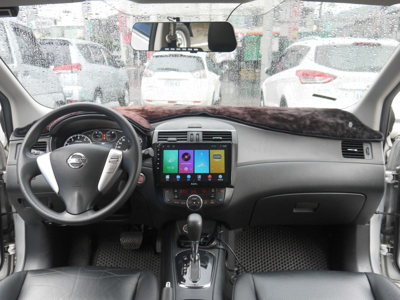 Nissan  Tiida 僅跑3萬 里程保證 IKEY免鑰匙 安卓影音 內外漂亮 保證滿意 TIIDA | 新北市汽車商業同業公會｜TACA優良車商聯盟｜中古、二手車買車賣車公會認證保固