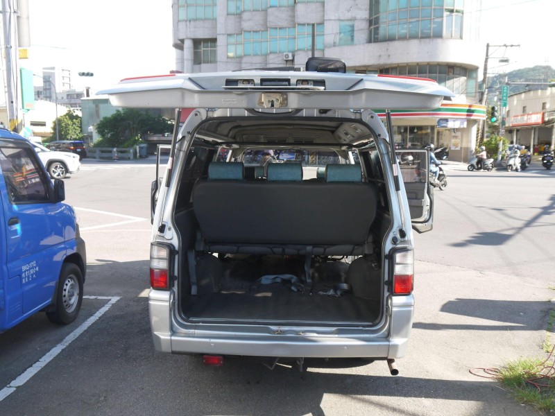 Mitsubishi  Delica 一手 補習班八人座客貨車 可改貨車牌 得利卡廂車 2.4 | 新北市汽車商業同業公會｜TACA優良車商聯盟｜中古、二手車買車賣車公會認證保固