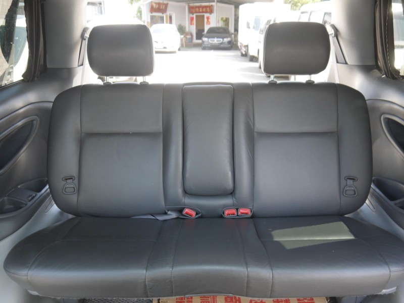Toyota  Previa 一手車 僅跑10萬 里程保證 車況不錯 優質七人座首選 PREVIA 2.4 | 新北市汽車商業同業公會｜TACA優良車商聯盟｜中古、二手車買車賣車公會認證保固