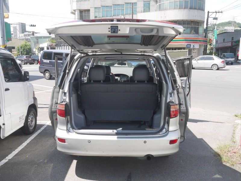 Toyota  Previa 一手車 僅跑10萬 里程保證 車況不錯 優質七人座首選 PREVIA 2.4 | 新北市汽車商業同業公會｜TACA優良車商聯盟｜中古、二手車買車賣車公會認證保固