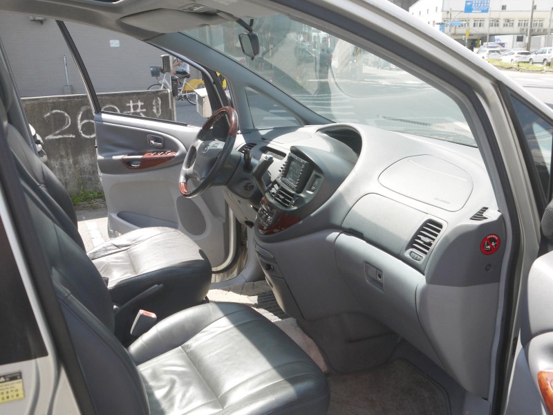Toyota  Previa 一手車 僅跑10萬 里程保證 車況不錯 優質七人座首選 PREVIA 2.4 | 新北市汽車商業同業公會｜TACA優良車商聯盟｜中古、二手車買車賣車公會認證保固