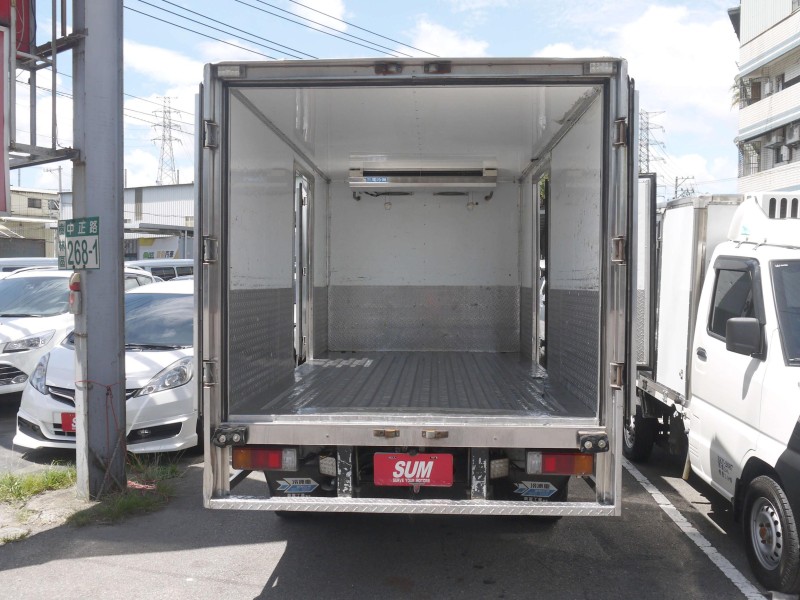 Hino  300 11尺半 -25度 大室機 冷凍速度冷房效果更快更好 HINO 300 | 新北市汽車商業同業公會｜TACA優良車商聯盟｜中古、二手車買車賣車公會認證保固