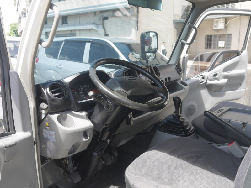Hino  300 11尺半 -25度 大室機 冷凍速度冷房效果更快更好 HINO 300 | 新北市汽車商業同業公會｜TACA優良車商聯盟｜中古、二手車買車賣車公會認證保固