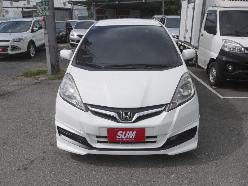 Honda  FIT 空力套件組 定速 恆溫 影音 省油大空間 妥善率佳 里程保證 FIT 1.5 | 新北市汽車商業同業公會｜TACA優良車商聯盟｜中古、二手車買車賣車公會認證保固