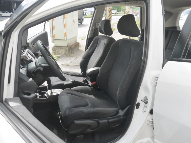 Honda  FIT 空力套件組 定速 恆溫 影音 省油大空間 妥善率佳 里程保證 FIT 1.5 | 新北市汽車商業同業公會｜TACA優良車商聯盟｜中古、二手車買車賣車公會認證保固