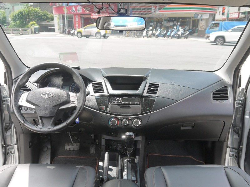 Mitsubishi  Zinger 僅跑1萬 里程保證 有定速 鋁圈 後出風口 可改貨車牌 ZINGER 2.4 | 新北市汽車商業同業公會｜TACA優良車商聯盟｜中古、二手車買車賣車公會認證保固