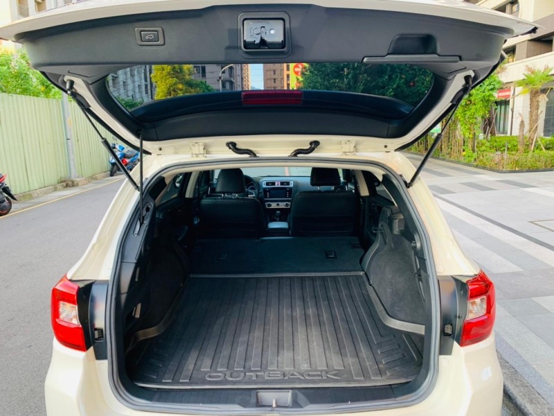 Subaru  Outback 2015 SUBARU Outback | 新北市汽車商業同業公會｜TACA優良車商聯盟｜中古、二手車買車賣車公會認證保固