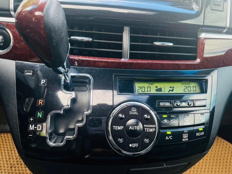 Toyota  Previa 2015 TOYOTA PREVIE | 新北市汽車商業同業公會｜TACA優良車商聯盟｜中古、二手車買車賣車公會認證保固
