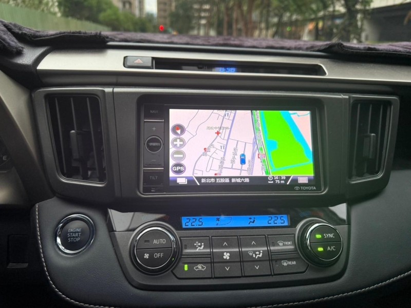 Toyota  RAV4 2015 Toyota RAV4 2.5 G | 新北市汽車商業同業公會｜TACA優良車商聯盟｜中古、二手車買車賣車公會認證保固