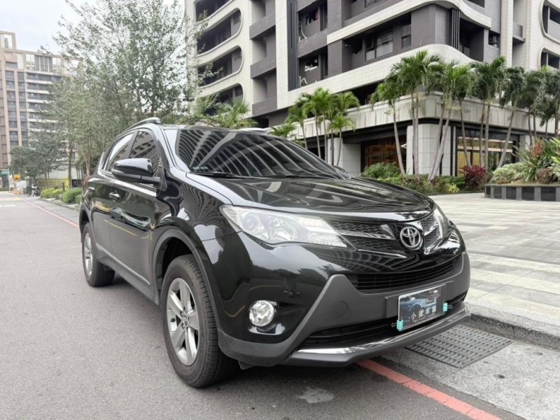Toyota  RAV4 2015 Toyota RAV4 2.5 G | 新北市汽車商業同業公會｜TACA優良車商聯盟｜中古、二手車買車賣車公會認證保固