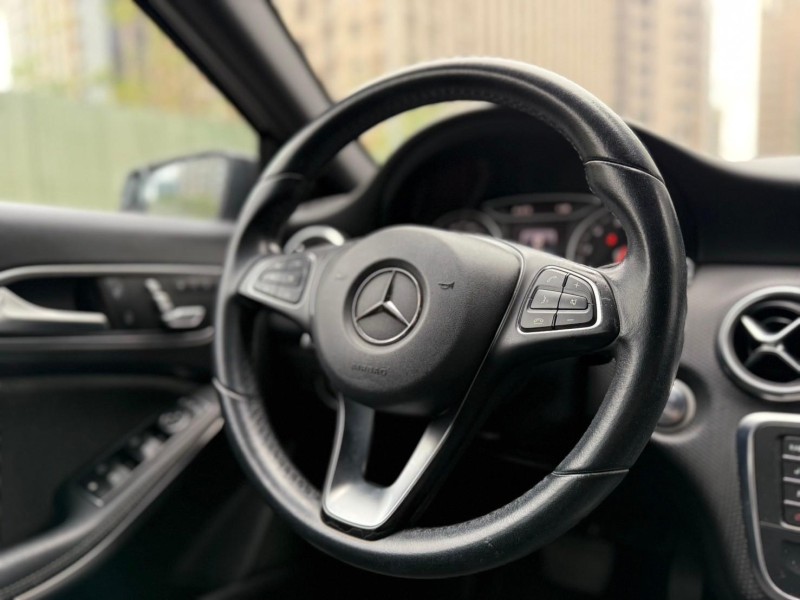Mercedes-Benz/賓士   A-CLASS  A180 2016 M-Benz A-Class A180 | 新北市汽車商業同業公會｜TACA優良車商聯盟｜中古、二手車買車賣車公會認證保固