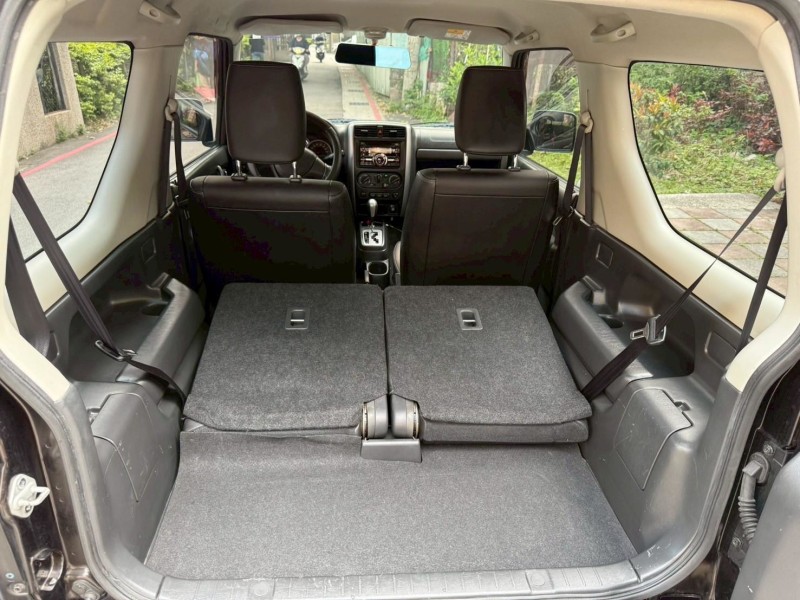 Suzuki  Jimny 2017 JIMNY JLX 1.4 | 新北市汽車商業同業公會｜TACA優良車商聯盟｜中古、二手車買車賣車公會認證保固