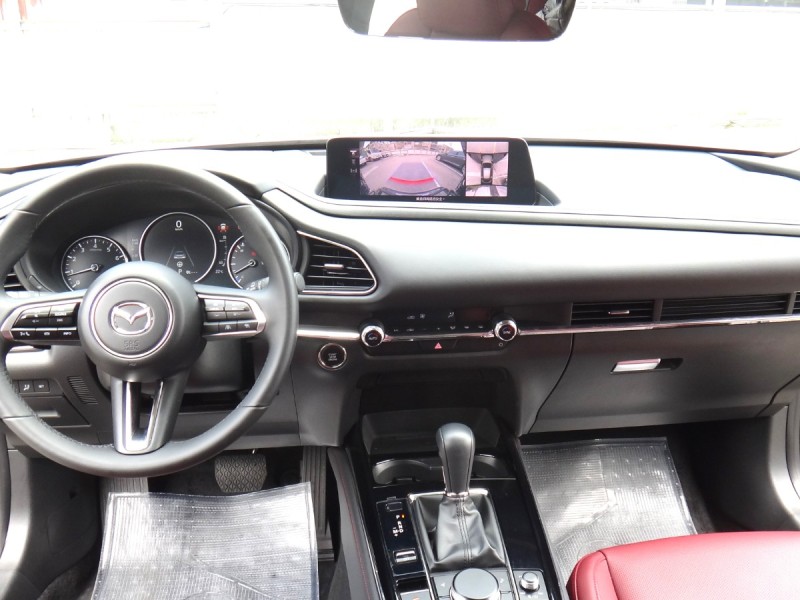Mazda  CX-30    24式僅跑5千保證里程原廠保固中馬自達CX30換檔撥片電動椅跟車盲點aeb抬顯BOSE影音保證實車實價 | 新北市汽車商業同業公會｜TACA優良車商聯盟｜中古、二手車買車賣車公會認證保固
