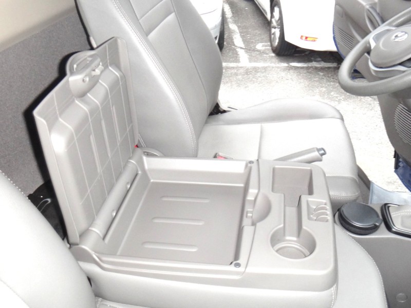 Hyundai  Porter 24式僅跑一千餘原廠保固中2.5柴油框式斗車現代波特5速手自排保證實車實價 | 新北市汽車商業同業公會｜TACA優良車商聯盟｜中古、二手車買車賣車公會認證保固