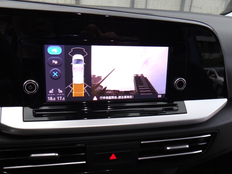 Ford/福特  TOURNEO CONNECT 24年福特旅玩家僅跑6千保固中2.0EcoBlue柴油電吸門影音前後行車紀錄跟車盲點AEB前後駐車停車雷達倒車顯影7座保證實車實價 | 新北市汽車商業同業公會｜TACA優良車商聯盟｜中古、二手車買車賣車公會認證保固