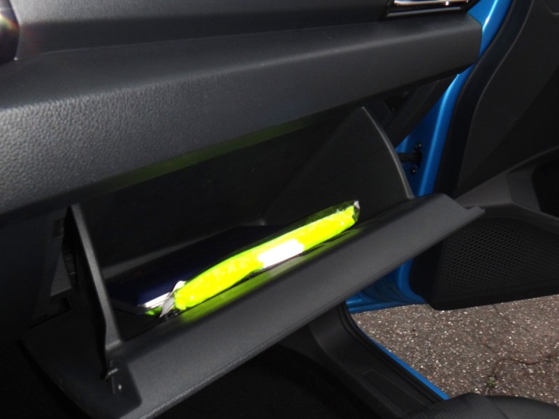 Ford/福特  TOURNEO CONNECT 24年福特旅玩家僅跑6千保固中2.0EcoBlue柴油電吸門影音前後行車紀錄跟車盲點AEB前後駐車停車雷達倒車顯影7座保證實車實價 | 新北市汽車商業同業公會｜TACA優良車商聯盟｜中古、二手車買車賣車公會認證保固
