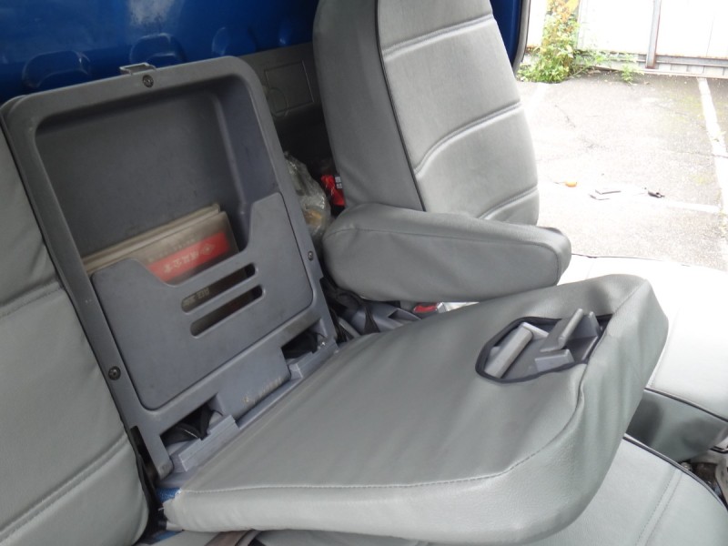 Mitsubishi  Canter 08年式新中華堅達Canter框式5面掀帆布11尺半長軸3.0柴油已昇5噸保證里程5面帆布保證實車實價 | 新北市汽車商業同業公會｜TACA優良車商聯盟｜中古、二手車買車賣車公會認證保固