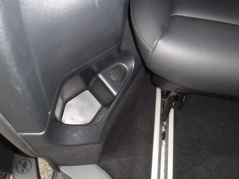 Mercedes-Benz/賓士   V-CLASS  Vito 22式實跑5萬1手車純自用賓士VitoTOURER後輪驅動柴油2.0雙渦輪190匹頂級9座小客車 | 新北市汽車商業同業公會｜TACA優良車商聯盟｜中古、二手車買車賣車公會認證保固