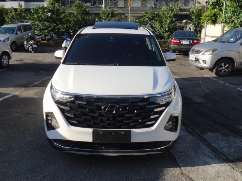 Hyundai  Custin 23年實跑3萬保固中現代1.5t旗艦b版卡斯汀撥片f1天窗跟車保證實車實價 | 新北市汽車商業同業公會｜TACA優良車商聯盟｜中古、二手車買車賣車公會認證保固