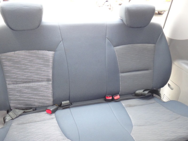Hyundai  Starex 14年保證實跑6萬純自用現代史塔瑞斯2.5後驅柴油對座9+3全滑軌12座實車實價 | 新北市汽車商業同業公會｜TACA優良車商聯盟｜中古、二手車買車賣車公會認證保固