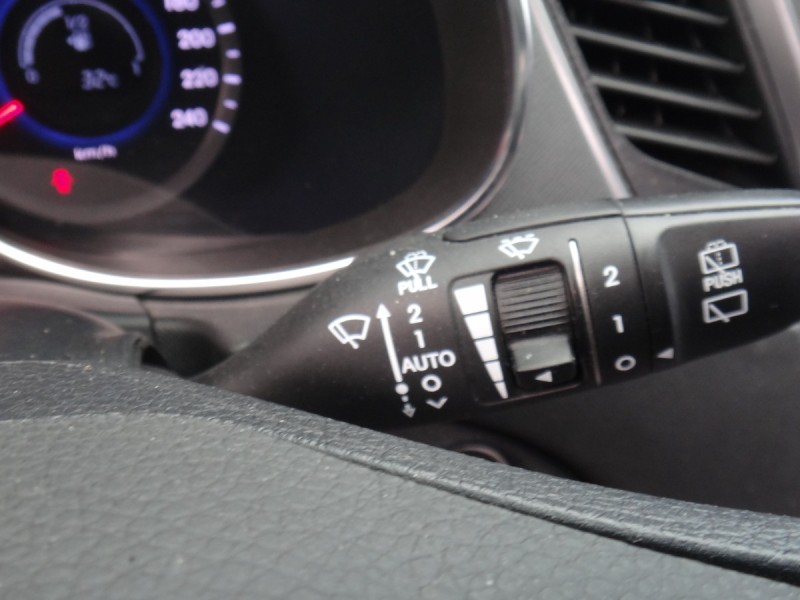 Hyundai  Santa Fe    17年保證里程現代山土匪4傳車頂架全景抬顯前後行車紀錄器原廠車側踏板自動停車導引保證實車實價 | 新北市汽車商業同業公會｜TACA優良車商聯盟｜中古、二手車買車賣車公會認證保固
