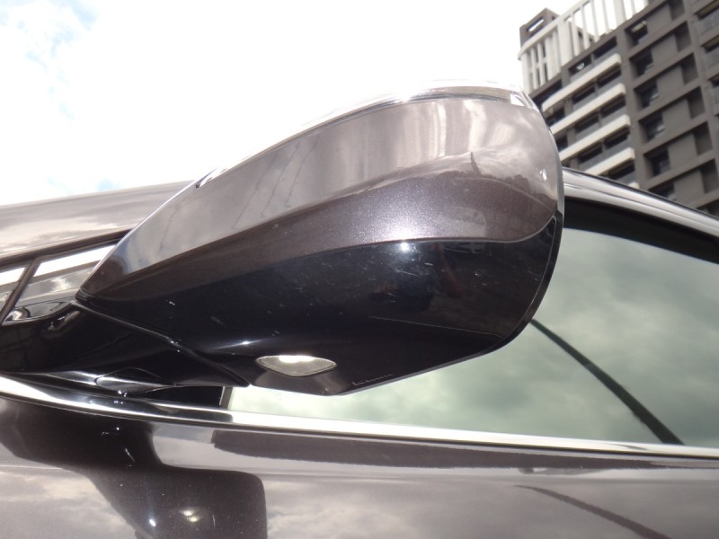 Hyundai  Santa Fe    17年保證里程現代山土匪4傳車頂架全景抬顯前後行車紀錄器原廠車側踏板自動停車導引保證實車實價 | 新北市汽車商業同業公會｜TACA優良車商聯盟｜中古、二手車買車賣車公會認證保固