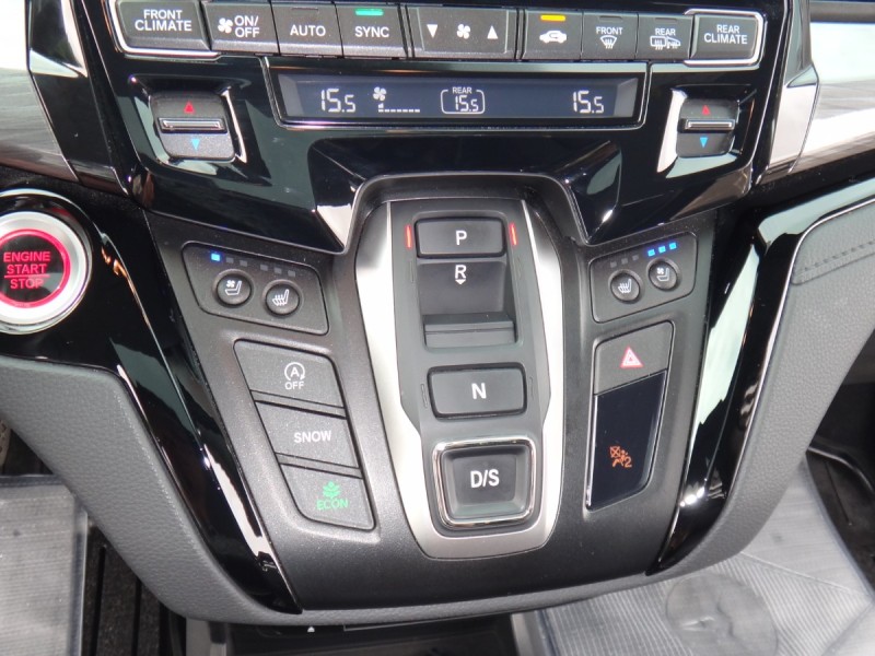 Honda  Odyssey 實跑5萬原廠保養21年本田奧德塞Touring3.5v6正佳天窗跟車快撥保證實車 | 新北市汽車商業同業公會｜TACA優良車商聯盟｜中古、二手車買車賣車公會認證保固