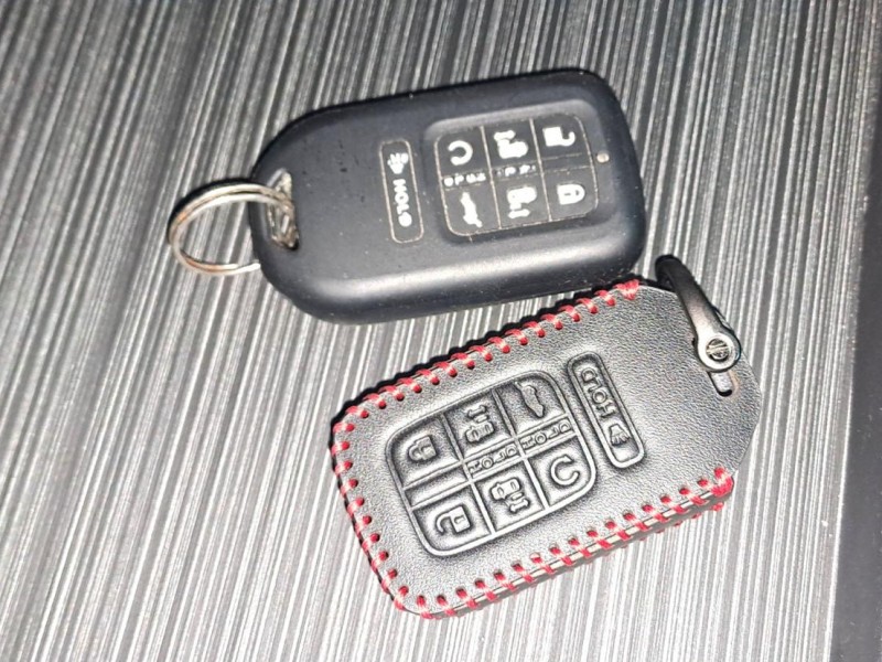 Honda  Odyssey 實跑5萬原廠保養21年本田奧德塞Touring3.5v6正佳天窗跟車快撥保證實車 | 新北市汽車商業同業公會｜TACA優良車商聯盟｜中古、二手車買車賣車公會認證保固