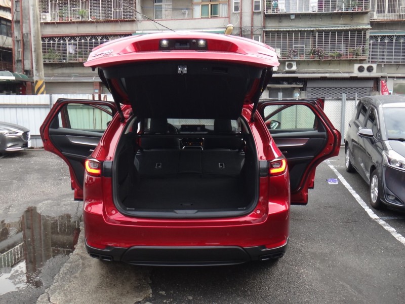 Mazda  CX-60    24年式僅跑6千原廠保固中馬自達旗艦4傳CX60跟車盲點AEB保證實車實價 | 新北市汽車商業同業公會｜TACA優良車商聯盟｜中古、二手車買車賣車公會認證保固