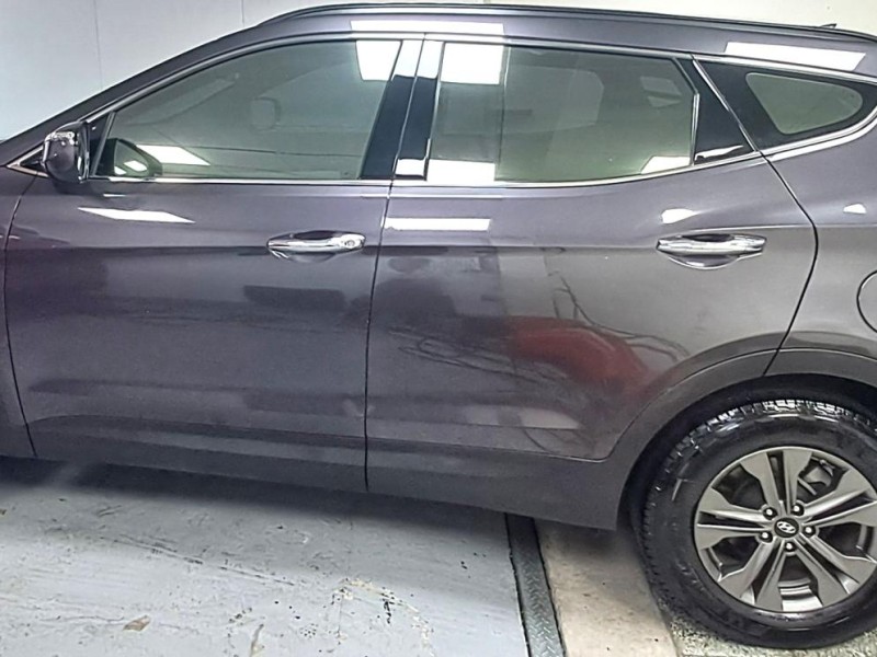 Hyundai  Santa Fe 18年實跑5萬保證里程現代山土匪電動椅盲點車道偏移警示環景抬顯影音前後行車紀錄器保證實車實價 | 新北市汽車商業同業公會｜TACA優良車商聯盟｜中古、二手車買車賣車公會認證保固